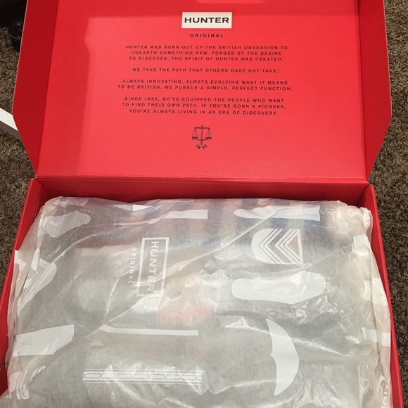 NWT in Box Hunter Boots From Anthropologie - Picture 6 of 8